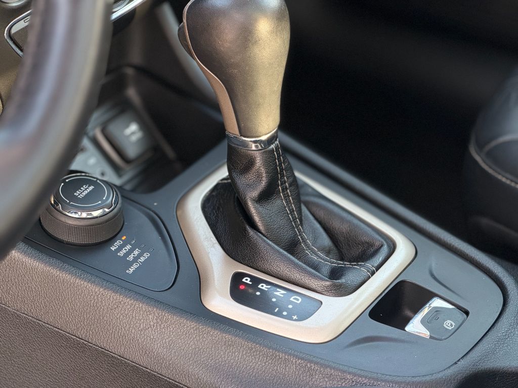 2015 Jeep Cherokee Limited - Photo 29