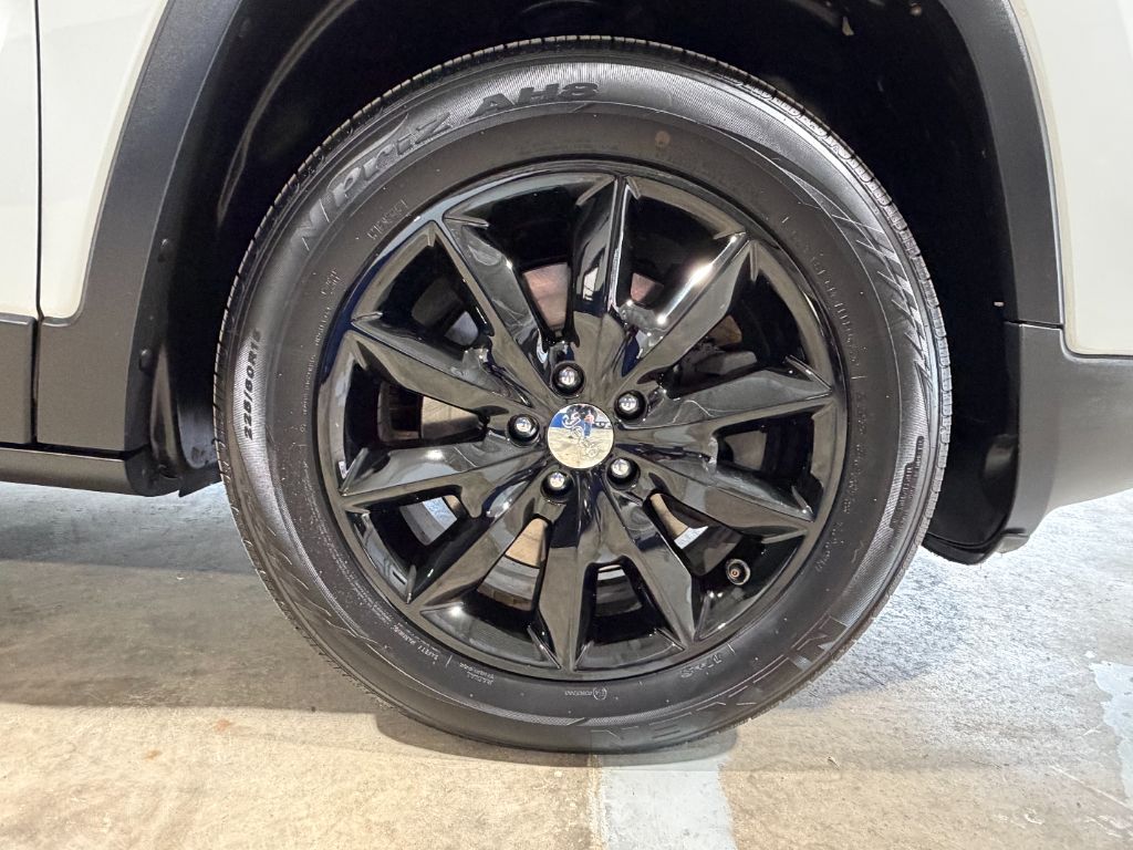 2015 Jeep Cherokee Limited - Photo 22