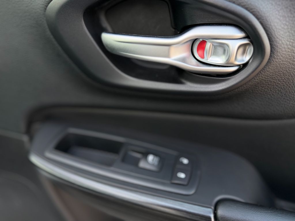 2015 Jeep Cherokee Limited - Photo 43