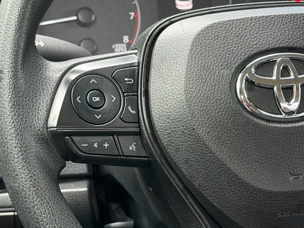 2023 Toyota Corolla LE - Photo 20