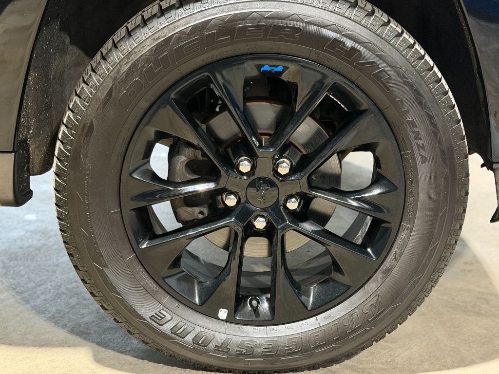 2017 Jeep Grand Cherokee Summit - Photo 20