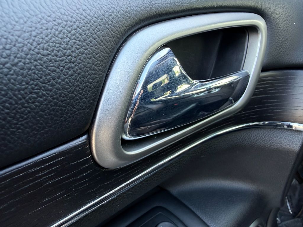 2017 Jeep Grand Cherokee Summit - Photo 34