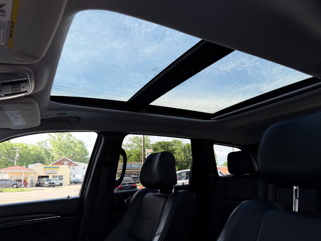 2017 Jeep Grand Cherokee Summit - Photo 42