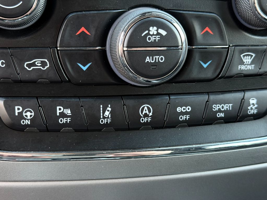 2017 Jeep Grand Cherokee Summit - Photo 40